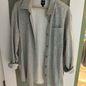 GAP Women’s Light Gray Shirt Jacket